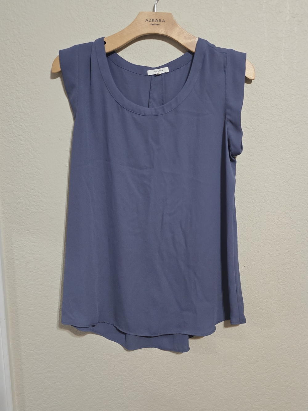 Pleione Sleeveless Scoop Neck Camisole in Slate Blue